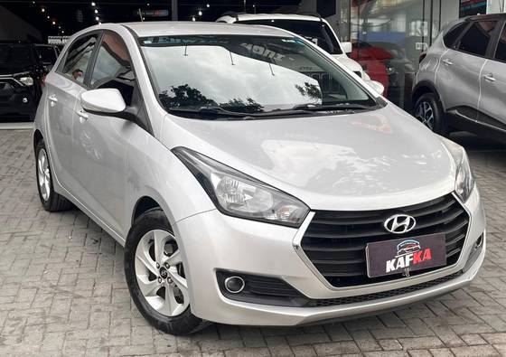 HYUNDAI HB20 1.0 COMFORT 12V FLEX 4P MANUAL HYUNDAI HB20 1.0 COMFORT 12V FLEX 4P MANUAL